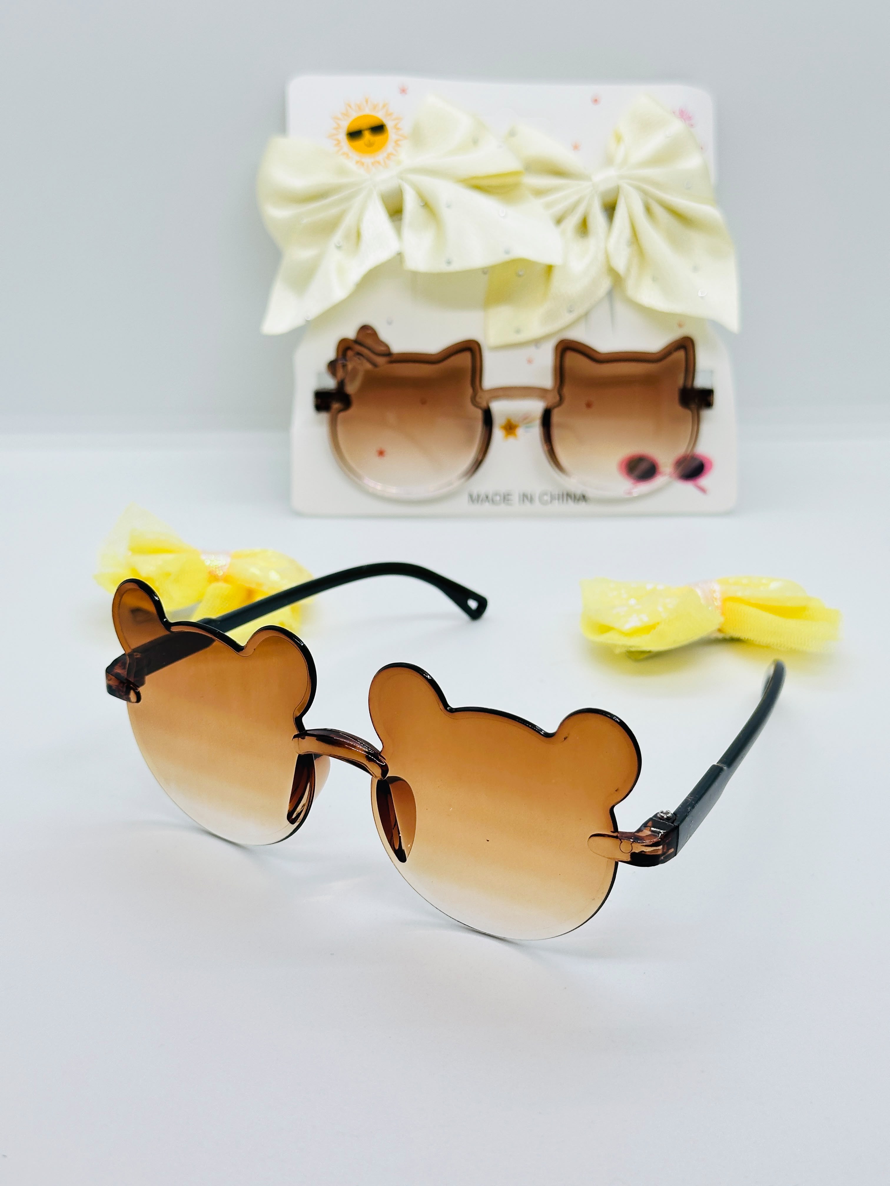 GAFAS DE SOL CON MOÑITOS PARA NIÑAS