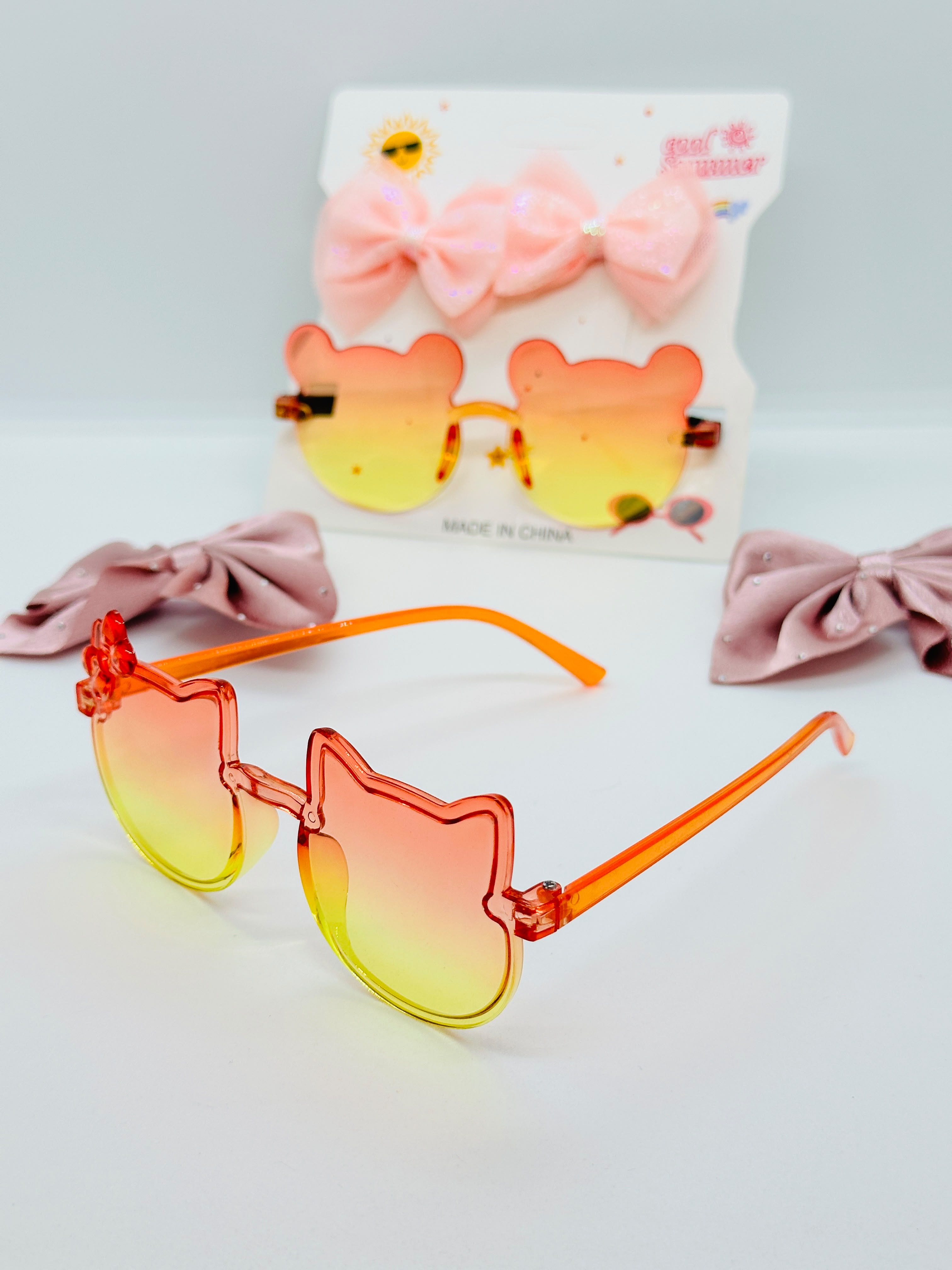 GAFAS DE SOL CON MOÑITOS PARA NIÑAS